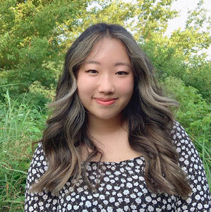 Meet your Posher, Hana